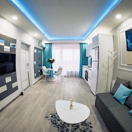 Turcoazlux Apartments Oradea Extérieur photo