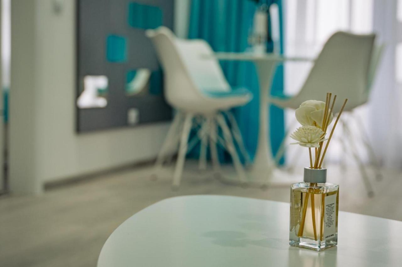 Turcoazlux Apartments Oradea Extérieur photo